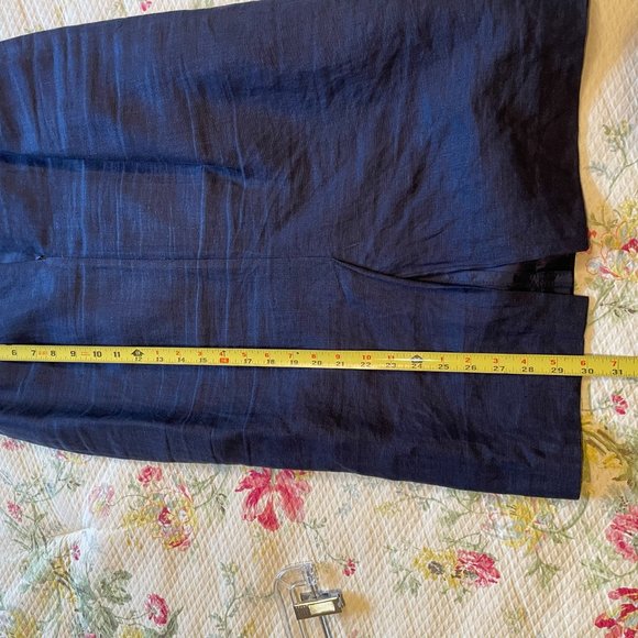 3 piece blue linen suit with 2 different length skirts - Picture 7 of 12